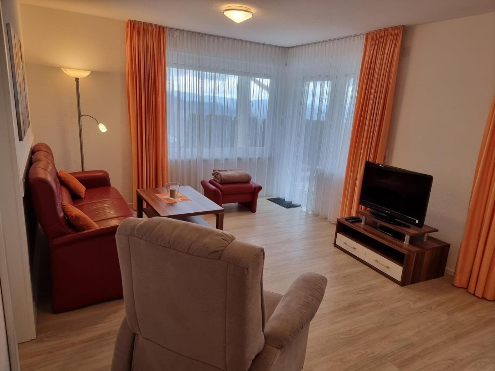 "Schwarzwaldblick" Ferienwohnung 2-4 Pers 65Qm, Schoene Ruhige Suedhanglage Mit Herrl Aussicht Todtnau Eksteriør bilde